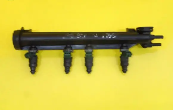 Fuel main line pipe