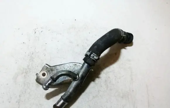 Nissan X-Trail T31 Engine coolant pipe/hose