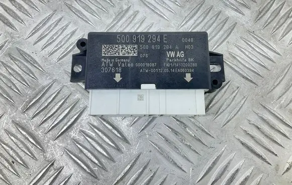 Volkswagen Golf VII Parking PDC control unit/module 5Q0919294E