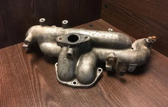 Renault Master II Intake manifold 7701057758