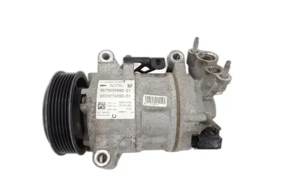 Peugeot 308 Air conditioning (A/C) compressor (pump) 9675655880