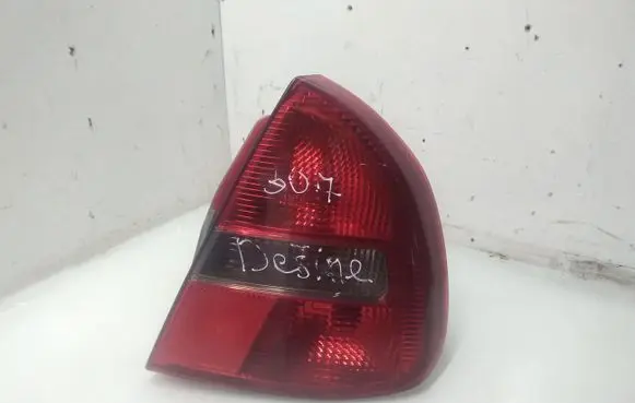 Mitsubishi Carisma Rear/tail lights
