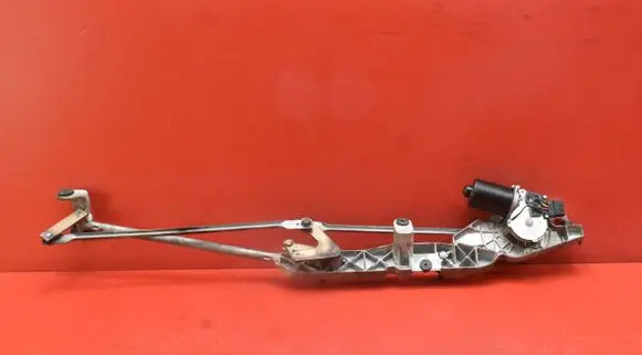 Nissan Almera Tino Front wiper linkage and motor 28800BU100