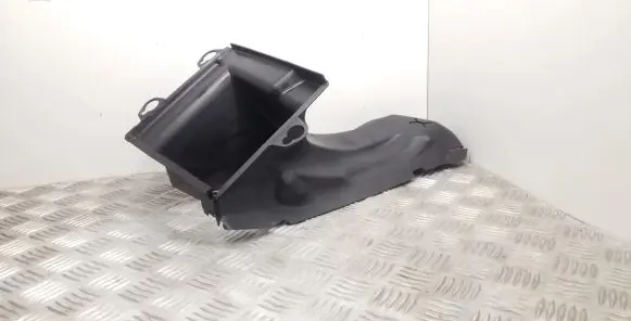 Audi A6 S6 C6 4F Intercooler air channel guide 4F0145333K