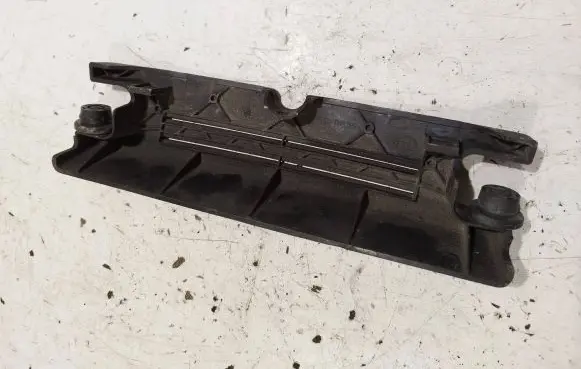 Mercedes-Benz E W211 Engine cover (trim)