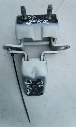 Nissan Juke I F15 Loading door hinge set 4048520