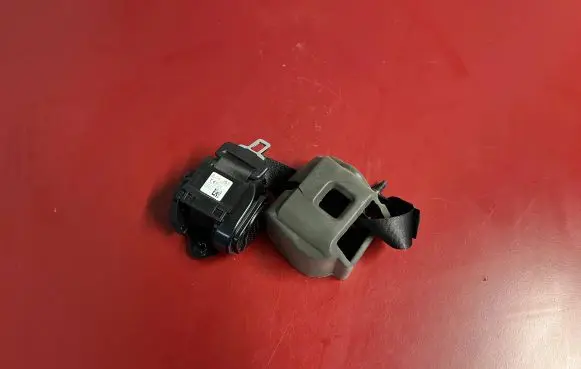 BMW iX Rear seatbelt 7911588 72117911588 6492055