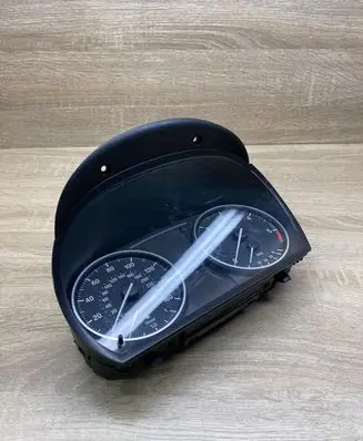 BMW 3 E90 E91 Speedometer (instrument cluster) 9187345 685221073 MPH