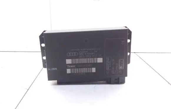 Audi A4 S4 B7 8E 8H Comfort/convenience module 8E0959433BS 00002729D3