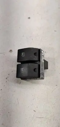 Volkswagen Polo IV 9N3 Electric window control switch 6q0959858