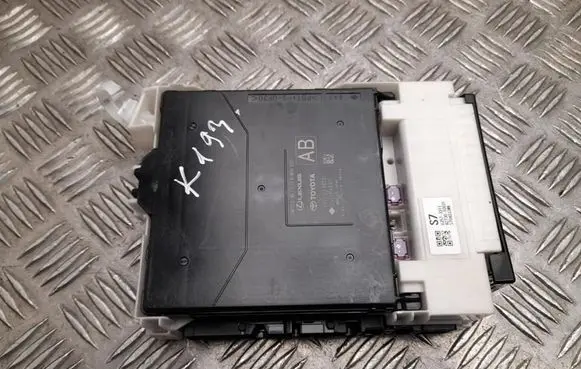 Toyota C-HR II Fuse box set 8273010031