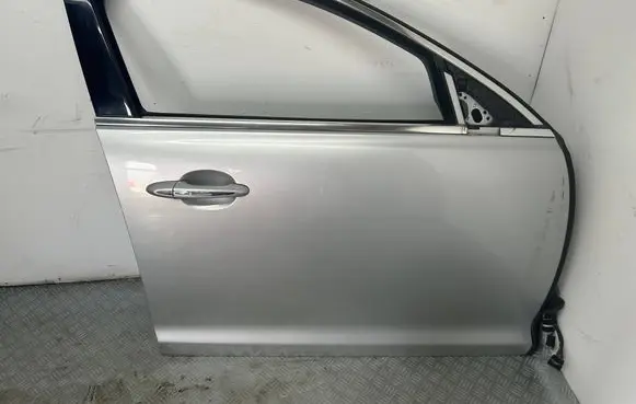 Jaguar XJ X351 Front door
