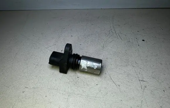 Nissan X-Trail T30 Camshaft position sensor 0296001180 4E17