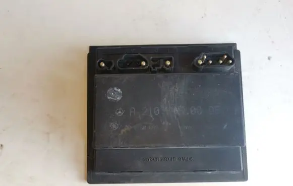 Mercedes-Benz E W210 Other control units/modules A2105450005