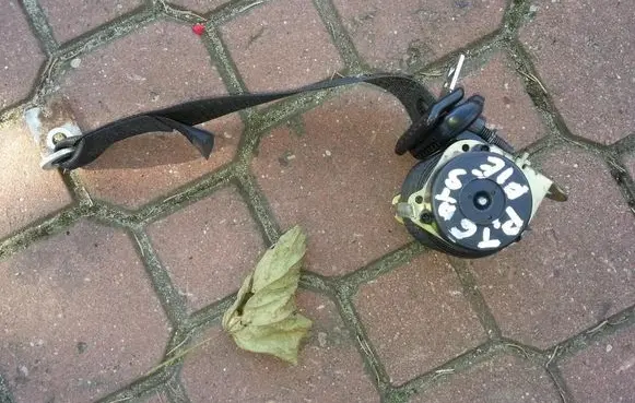Ford Fiesta Rear seatbelt