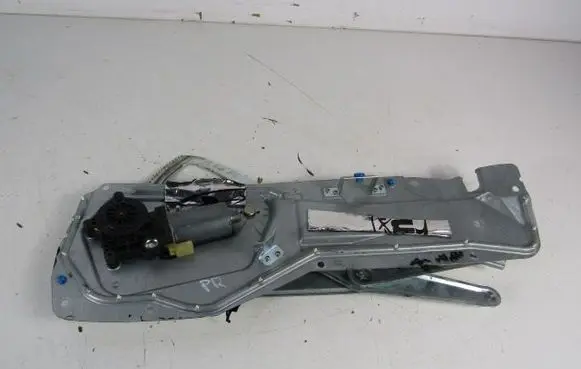 Volvo S70 V70 V70 XC Front door window regulator with motor 9152724