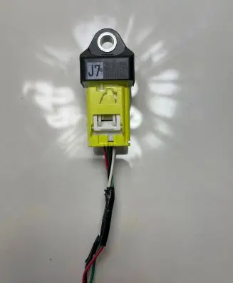 Toyota C-HR I Airbag deployment crash/impact sensor 89831F4020 594EYTC31