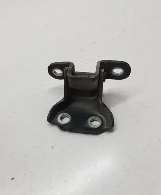 Toyota Yaris Front door lower hinge 