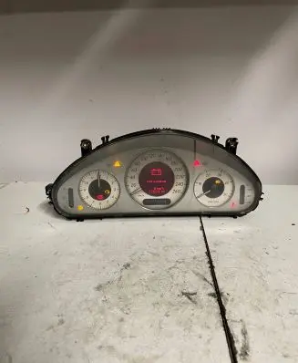 Mercedes-Benz E W211 Speedometer (instrument cluster) A2115403611 110080004