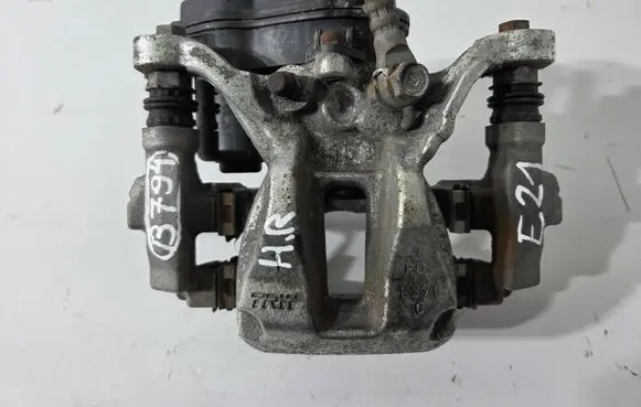 Toyota Corolla E210 E21 Brake caliper pad carrier rear F391