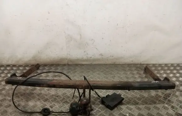Volkswagen Jetta V Tow bar 