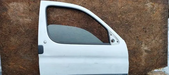 Citroen Berlingo Front door