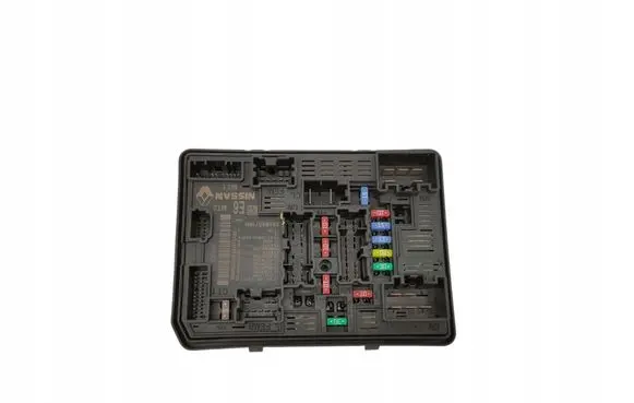 Dacia Sandero Fuse box set 284B65716R