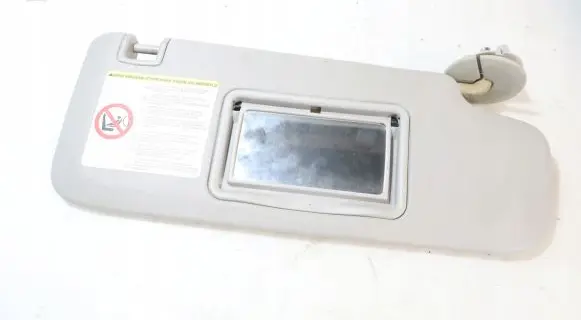 Sun visor clip/hook/bracket