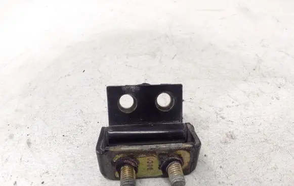 KIA Carens I Tailgate/trunk/boot hinge