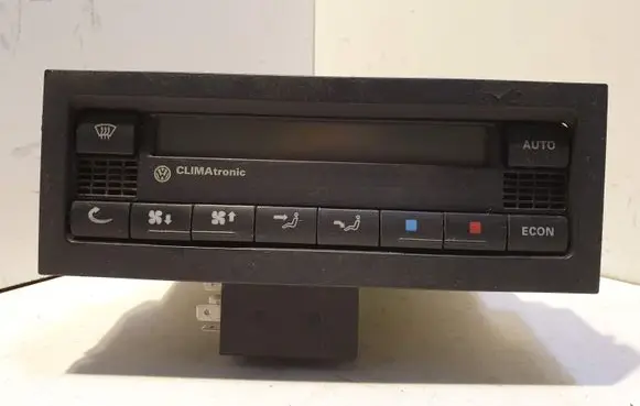 Volkswagen Golf IV Climate control unit 3B2907044 6013966