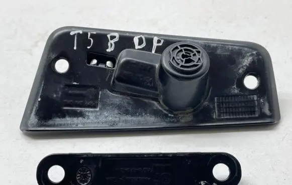 Volkswagen Transporter - Caravelle T5 Sliding door check strap stopper 7H0843842B
