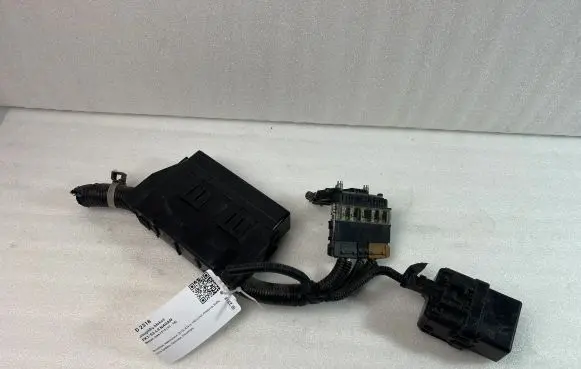Nissan Juke I F15 Fuse module 7154722330