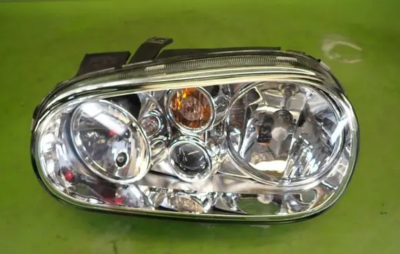 Volkswagen Golf IV Headlight/headlamp