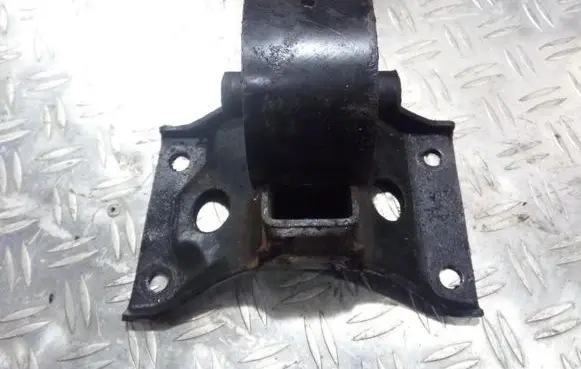 Nissan Almera N16 Engine mount bracket 112215m500 11221-5m500
