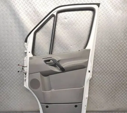 Mercedes-Benz Sprinter W906 Side sliding door SPRINTERVWCRAFTER PRZEDNIEPRAWE KOLORBIEL