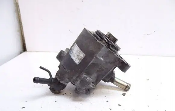 Toyota Corolla E120 E130 Vacuum pump 2930027010
