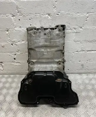 Mercedes-Benz E C207 W207 Oil sump R6420142602