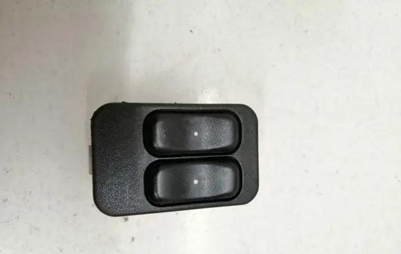 Opel Zafira A Electric window control switch 13363201 90561088