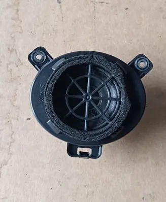 Audi Q7 4L Parcel shelf speaker 4L0035361