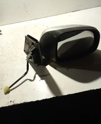 Fiat Sedici Front door electric wing mirror