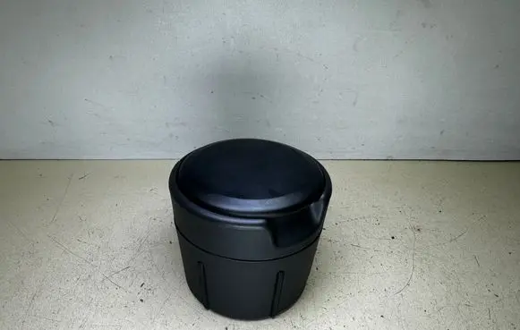 Volkswagen Jetta VI Car ashtray 5N0857961 1218282