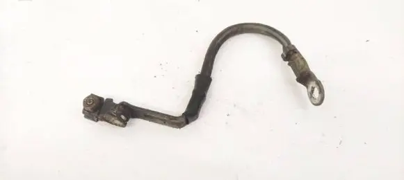 Toyota RAV 4 (XA20) Positive cable (battery)
