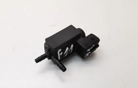 BMW 5 F10 F11 Turbo solenoid valve 7810831 7231800