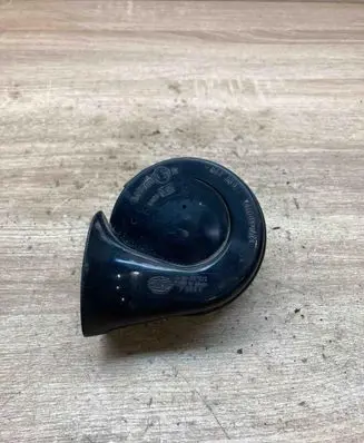 Volkswagen PASSAT B6 Horn signal 007424 A28657625