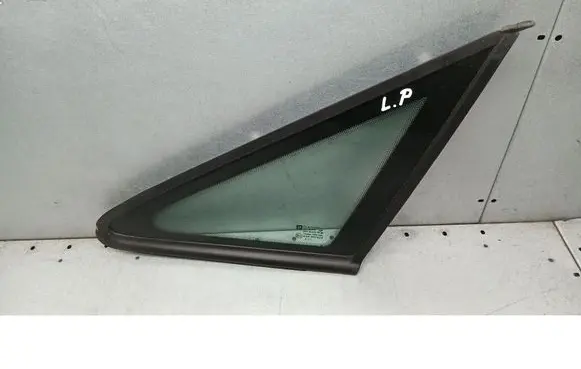 Opel Zafira A Rear side window
