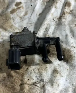 Nissan Micra Turbo solenoid valve 5T48474 6706 NLSSAN