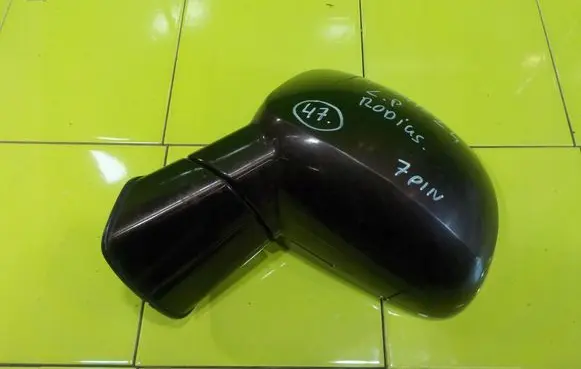 SsangYong Rodius Front door electric wing mirror LEWE