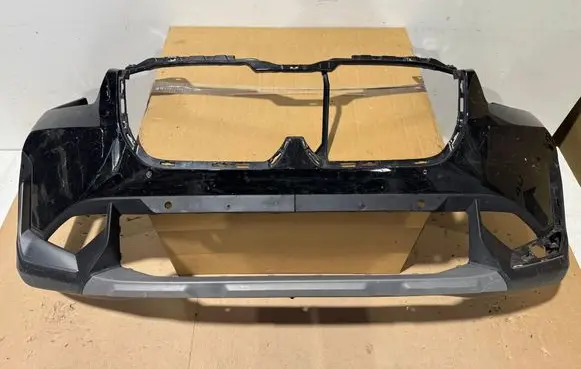 BMW X1 U11 Front bumper 8601652