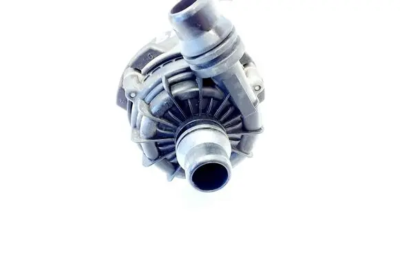 BMW i4 Electric auxiliary coolant/water pump 945503405