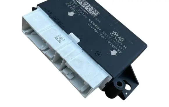 Volkswagen PASSAT B8 Parking PDC control unit/module 5QA919294 E440824 100368588